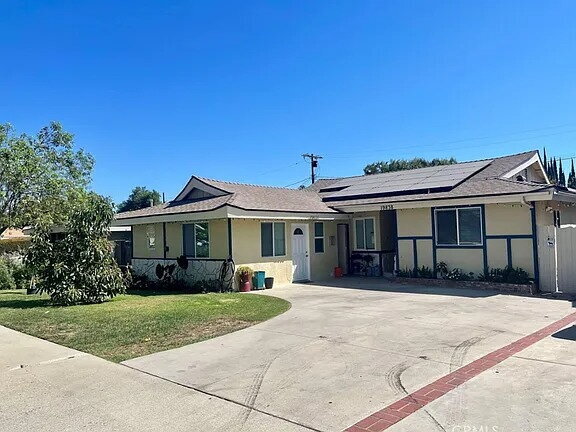 Photo - 19836 Hemmingway St
