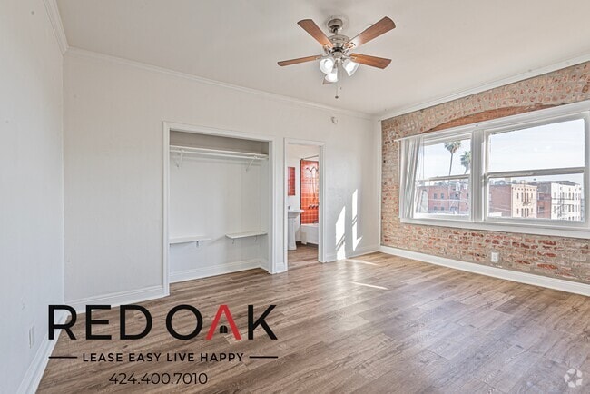 Building Photo - 728 S Berendo St Unit 304 Rental