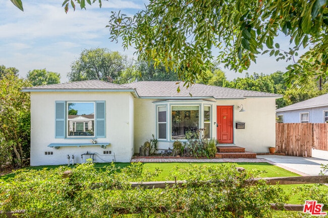 Building Photo - 6601 Rubio Ave