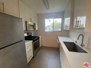 Photo - 3130 S Barrington Ave Unit A