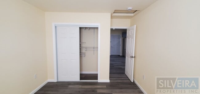 Photo - Private 2 Bedroom Unit
