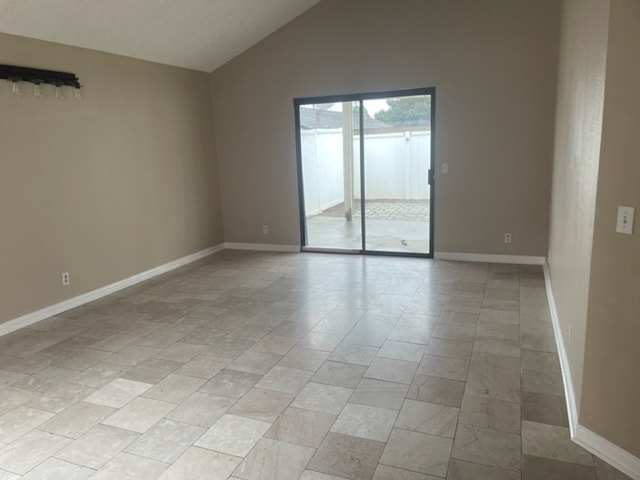 Living - 2533 Almaden Ct