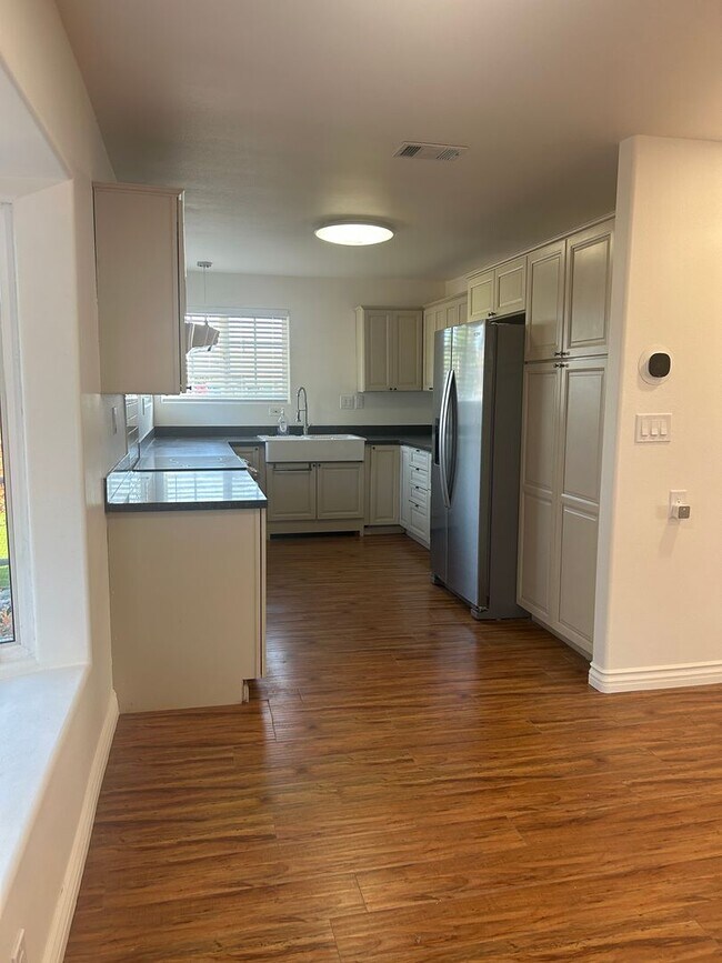 Photo - Stunning 3BD/2BA Corner-Lot Home w/ Relaxing Views – Only $4,495 – Mission Heights