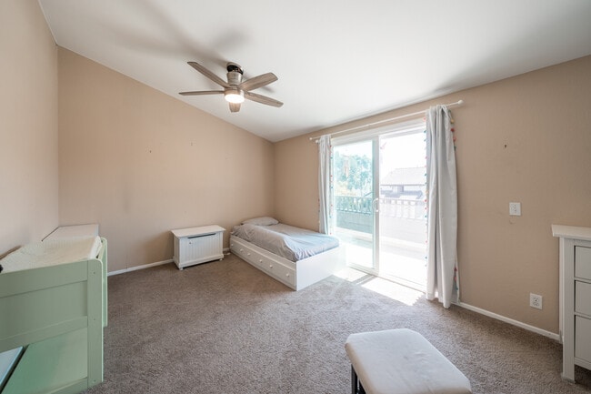 Photo - 1808 Cottonwood Ave