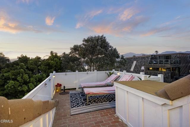 Photo - 999 Waterbury Ln