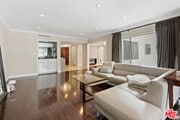 Photo - 419 N Oakhurst Dr