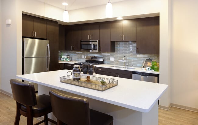 One Bedroom Apartment Kitchen - Avalon Glendora