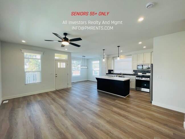 Photo - 141 Douglas Dr