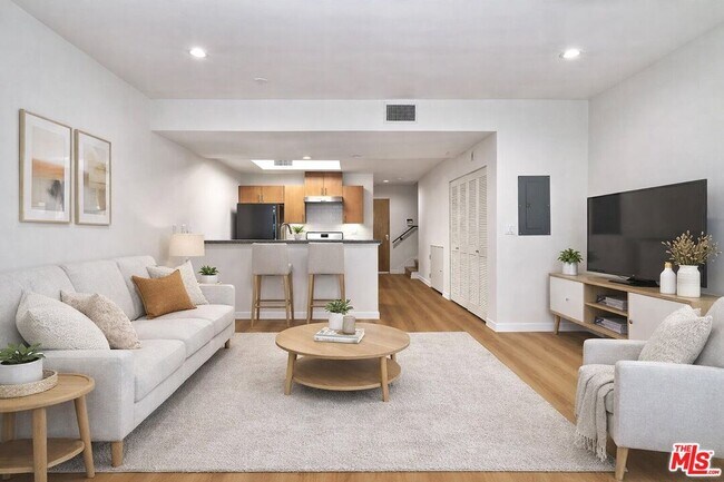 Photo - 2864 Sunset Pl Unit 203