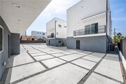 Photo - 642 N Boyle Ave