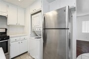 Photo - 962 W Oliver St Townhome