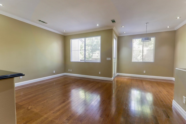 Photo - 6106 Rancho Brida