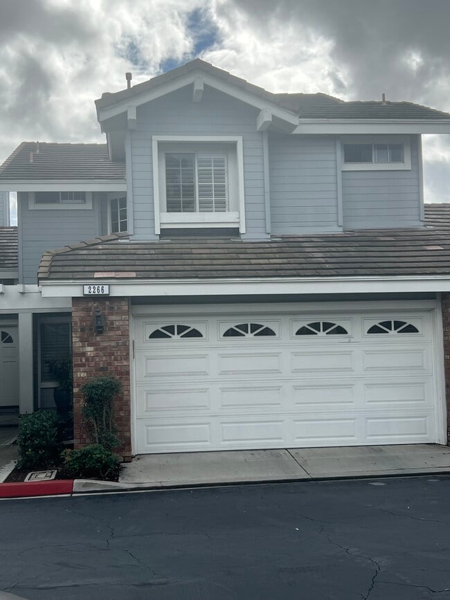 Building Photo - 2266 Aspen St Unit (# 152)