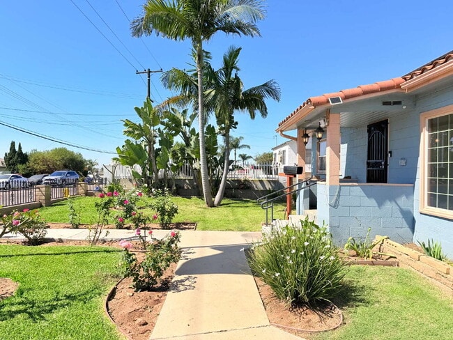 Photo - Beautifully Remodeled 4 Bed / 2.5 Bath Home for Rent – National City (ADA Friendly)