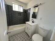 Photo - 1001 N Gay St Unit 4