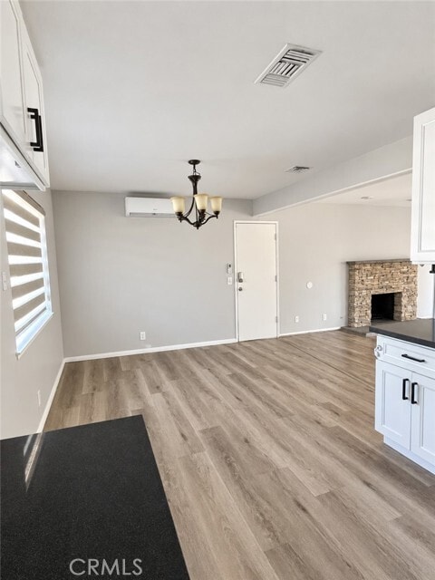 Photo - 448 E Walnut Ave