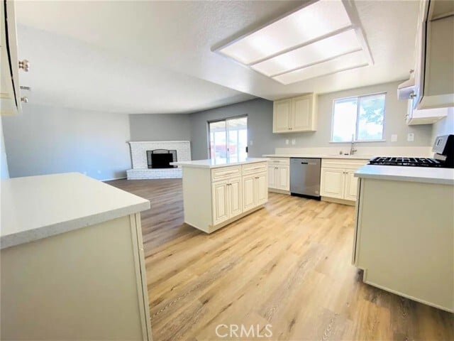 Photo - 16716 Stagecoach Ave