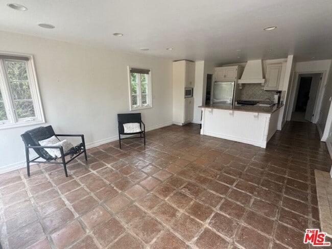 Photo - 29244 Greenwater Rd