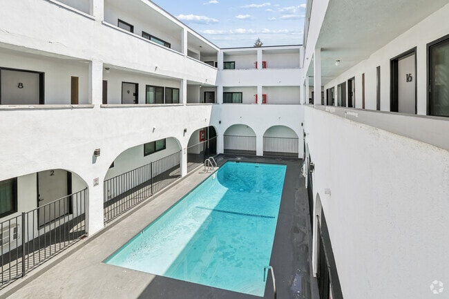 2BR, 1.5BA - 800SF - View - Woodman Apartments