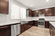 Photo - Gorgeous Tri-Level Townhome with Attached ...