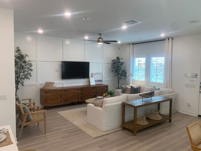 Photo - 4-Bedroom Home Available NOW in Valencia's Five Points Community!