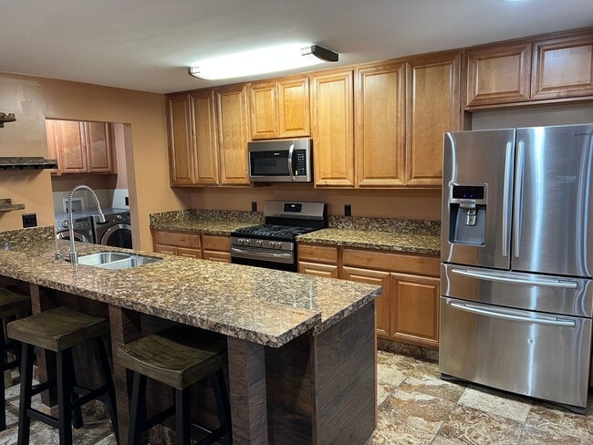 Photo - 1428 Chino St