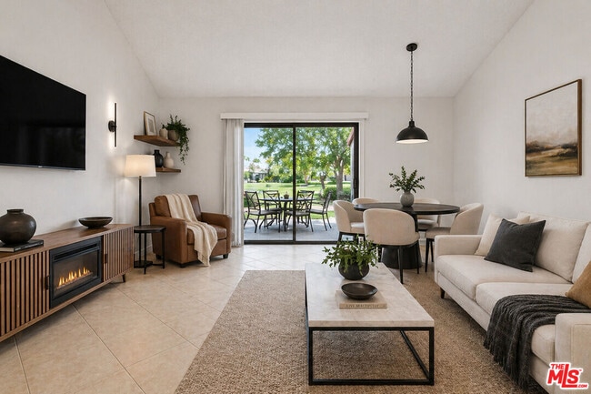 Building Photo - 40513 Bay Hill Way