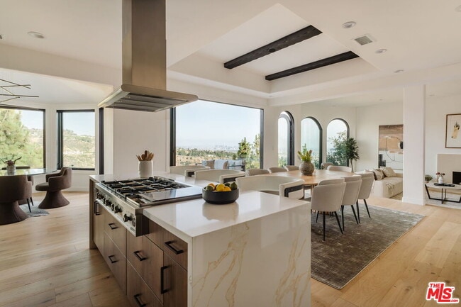 Photo - 1666 Summitridge Dr