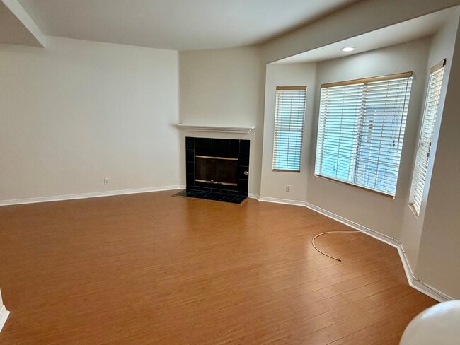 Photo - 2350 Foothill Blvd