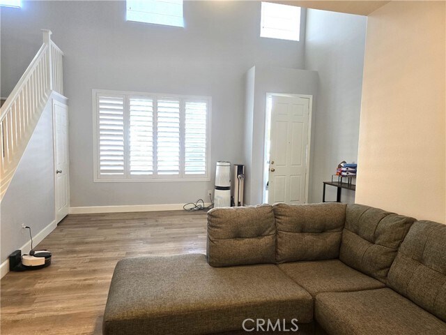 Photo - 16348 Creekside Pl