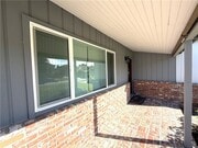 Photo - 6226 Ivar Ave