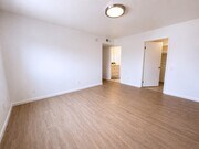 Photo - 604 E Orange Grove Ave