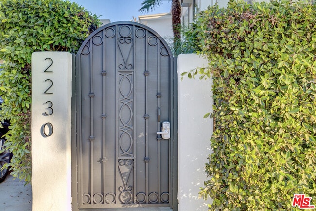 Photo - 2230 Redondo Blvd