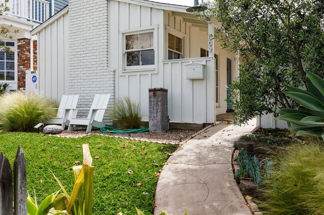 Photo - 502 Poinsettia Ave Unit 502 Poinsettia A