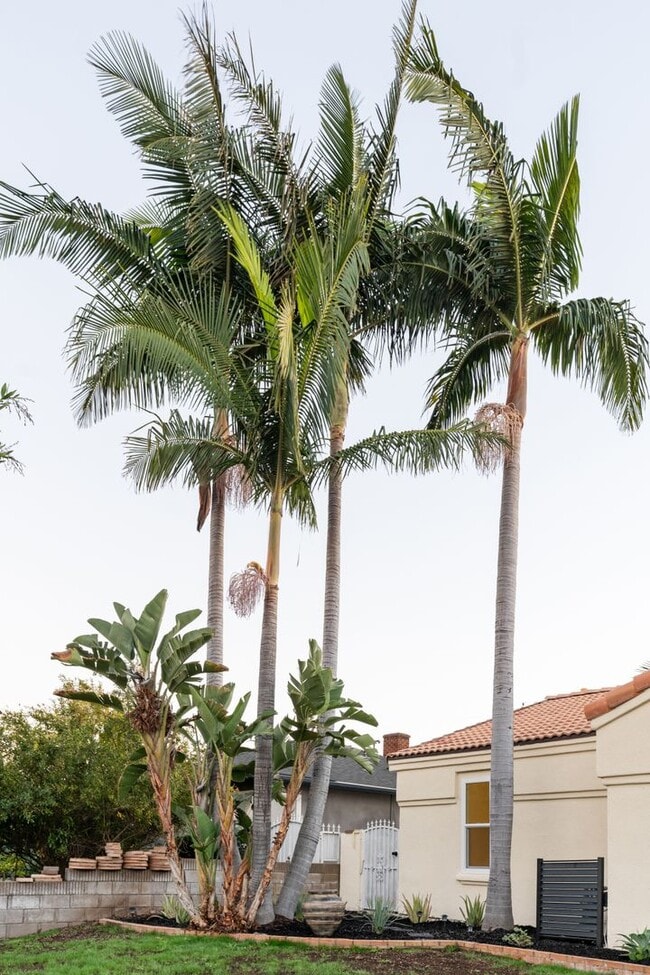 Photo - Large 5 Bedroom 4 bathroom Home