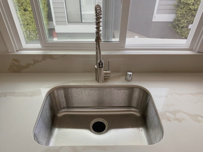 Large stainless steel sink - 1154 Cypress Ave Unit 1/2