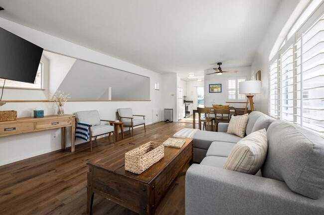Building Photo - 714 Isthmus Ct Rental
