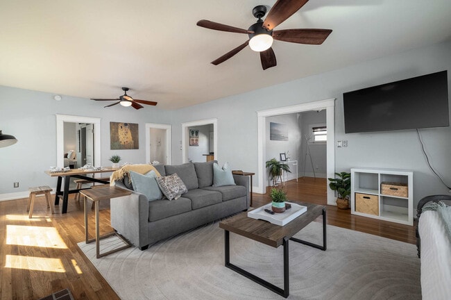 Photo - 1716 30th St Unit ID1024457P