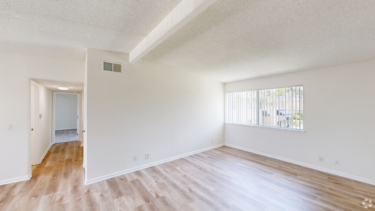 3D Tour - Bridgeport Apartment Homes