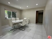 Photo - 10609 Reseda Blvd