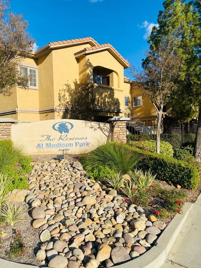 Photo - 2 Bed 2 Bath Condo for Rent in Murrieta