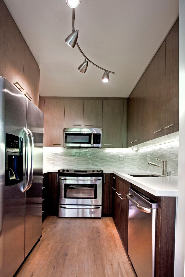 Photo - BWD - Bronwood Apartments