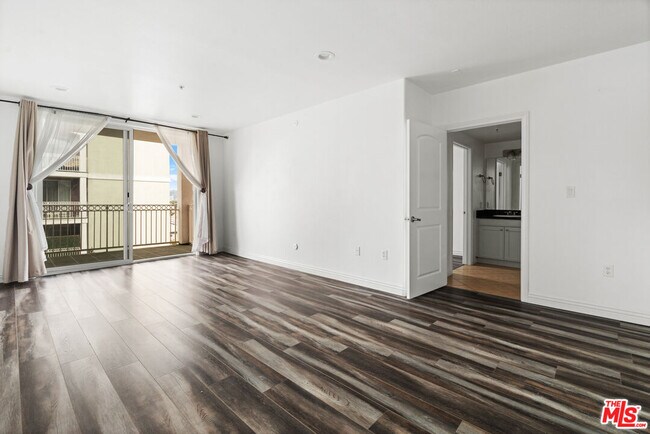 Photo - 3740 Santa Rosalia Dr Unit 326