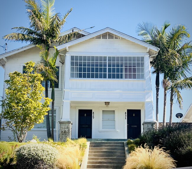 Building Photo - 831 W 3rd St Unit 831