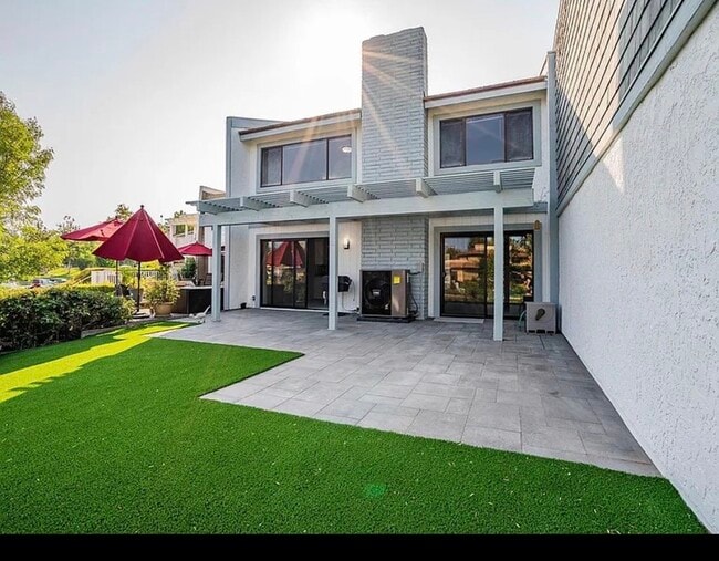 Photo - 2412 Windward Cir