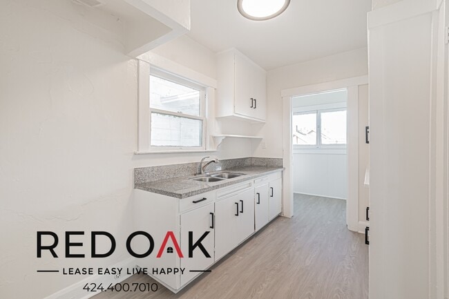 Photo - 4626 Wall St Unit 4630