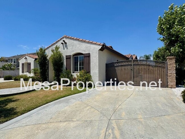 Photo - 28610 Strauss Ln