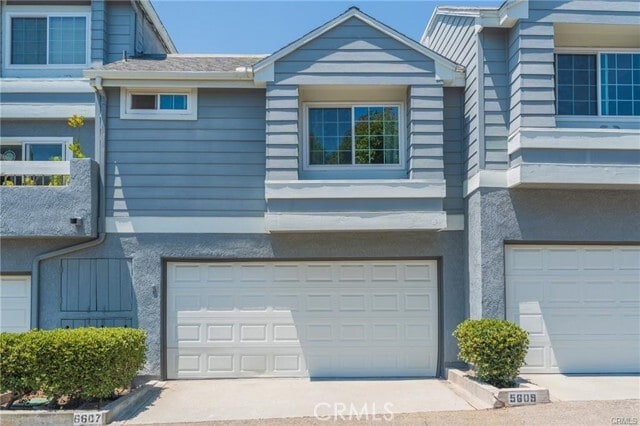 Photo - 5607 Canterbury Dr Townhome