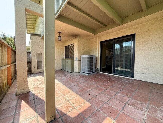 Photo - Spacious & Stylish Mission Plymor Townhome! 2 Assigned Parking! AC!