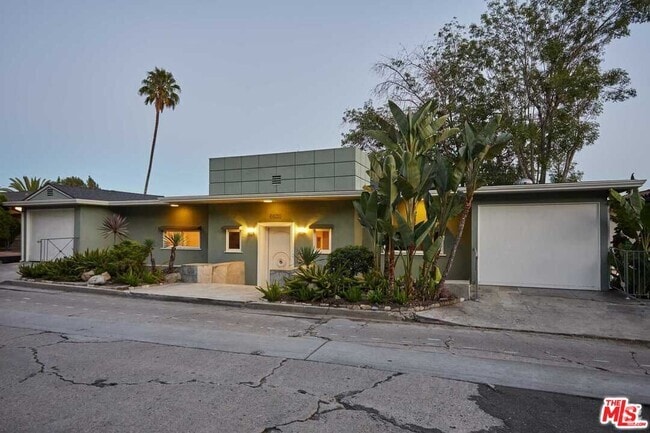 Building Photo - 6630 Whitley Terrace Rental